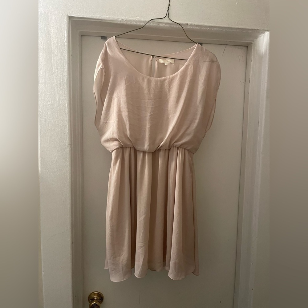 LUSH Cream cinched at waist dress size Large‎
